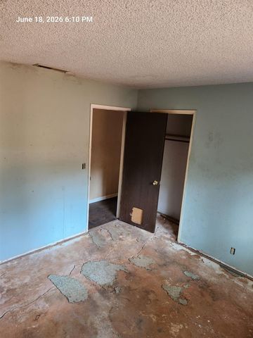 14175 Rollins Park Dr, Grass Valley, CA 95945