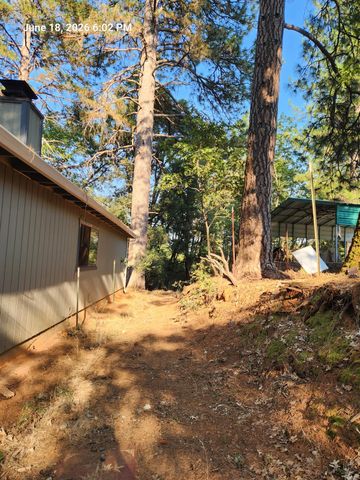 14175 Rollins Park Dr, Grass Valley, CA 95945