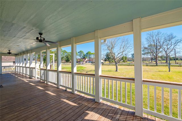 7126 Fm 646 Road S, Santa Fe, TX 77510