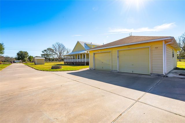 7126 Fm 646 Road S, Santa Fe, TX 77510