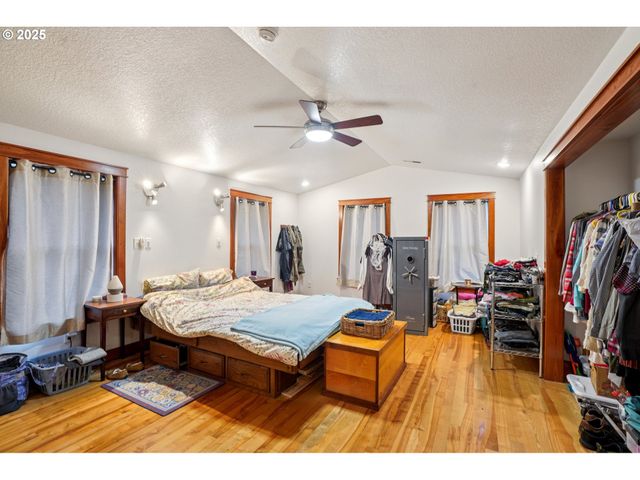 28017 Ne 132ND Ave, Battle Ground, WA 98604