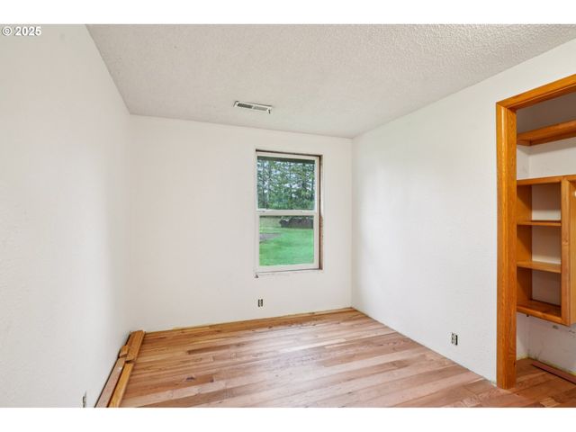 28017 Ne 132ND Ave, Battle Ground, WA 98604