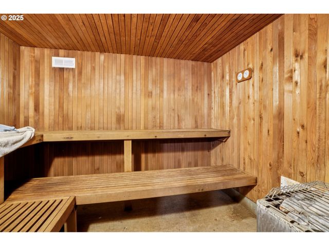 28017 Ne 132ND Ave, Battle Ground, WA 98604