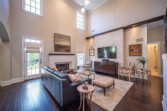 415 Wembley Circle, Atlanta, GA 30328