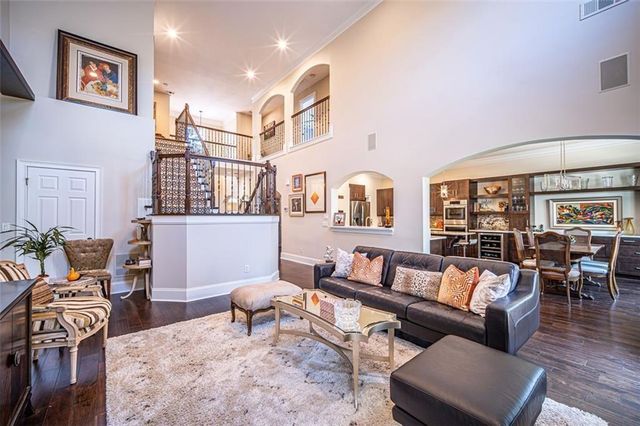 415 Wembley Circle, Atlanta, GA 30328