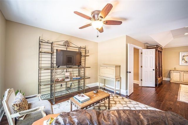 415 Wembley Circle, Atlanta, GA 30328