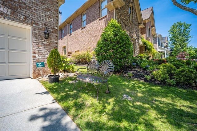 415 Wembley Circle, Atlanta, GA 30328