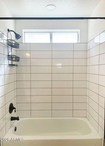 6871 E KINGS Avenue, Scottsdale, AZ 85254