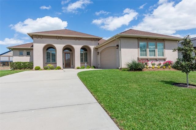 12566 St Ann Ct, Willis, TX 77318