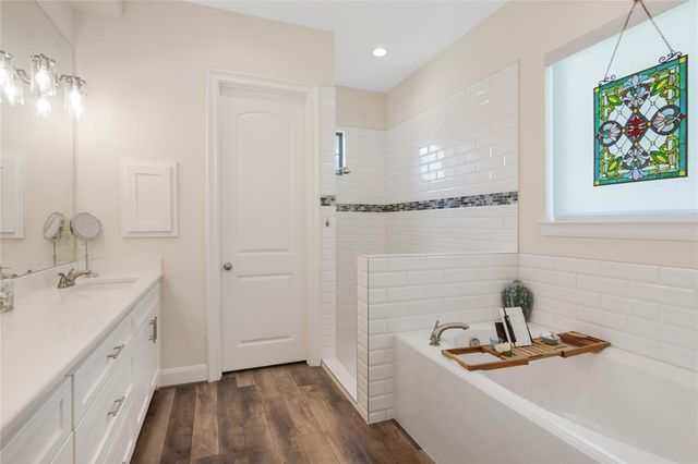 12566 St Ann Ct, Willis, TX 77318