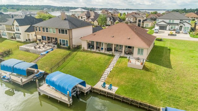 12566 St Ann Ct, Willis, TX 77318