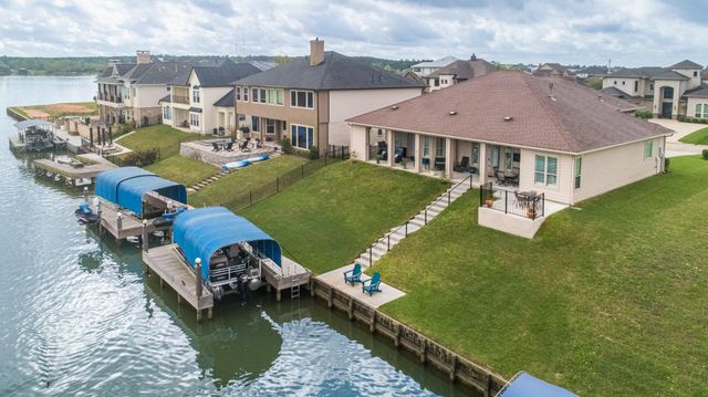 12566 St Ann Ct, Willis, TX 77318