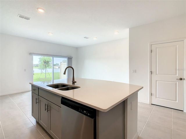 1256 LAGO VISTA COURT, Kissimmee, FL 34746