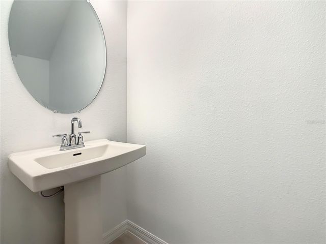 1256 LAGO VISTA COURT, Kissimmee, FL 34746