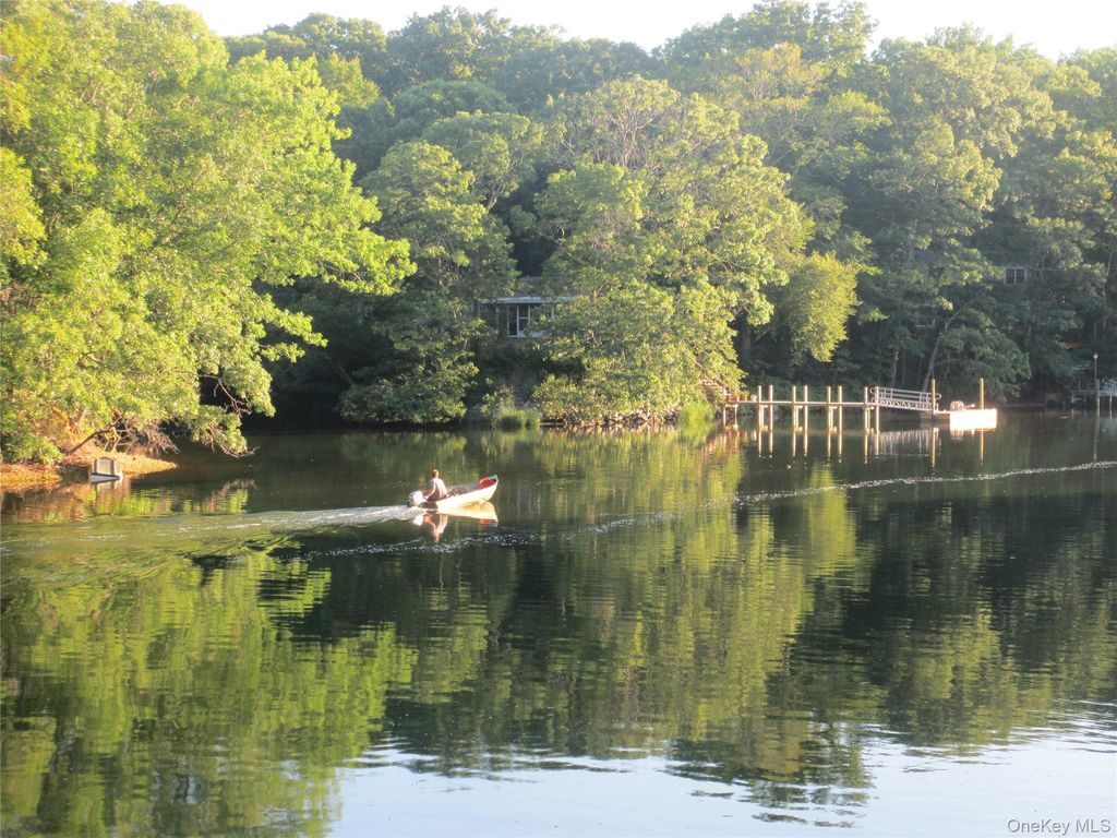 1025 Long Creek Drive, Southold, NY 11971