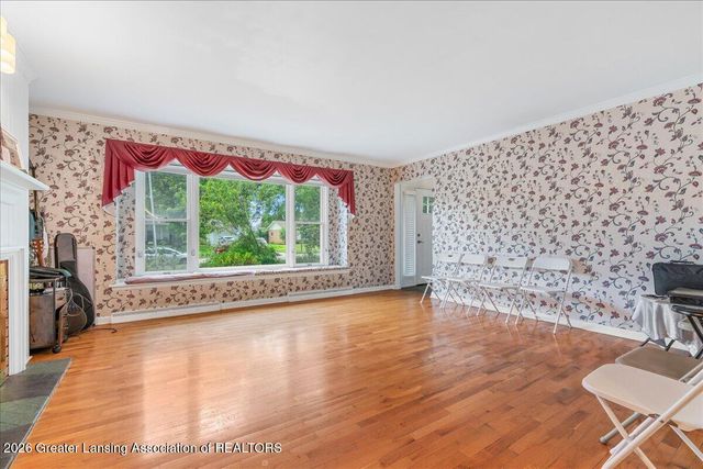 4340 Appletree Lane, Lansing, MI 48917