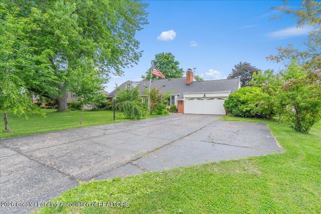 4340 Appletree Lane, Lansing, MI 48917