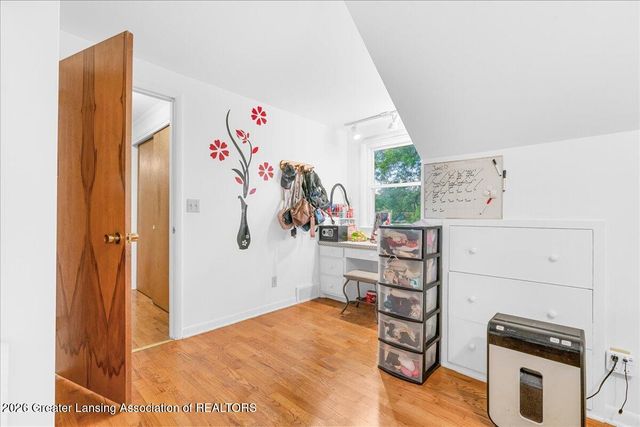 4340 Appletree Lane, Lansing, MI 48917