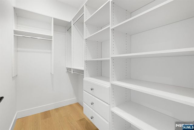 12 Meadow Court, Norwood, NJ 07648