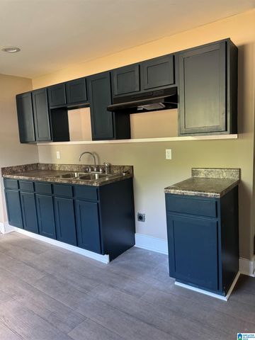 5803 AVENUE G, Bessemer, AL 35020