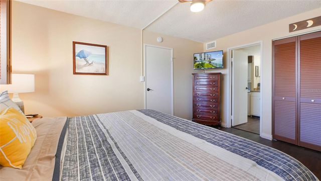 7150 SUNSET 903E, St Pete Beach, FL 33706