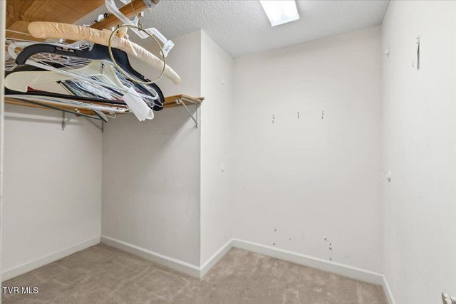 1857 Greenbriar Circle, Elizabethton, TN 37643