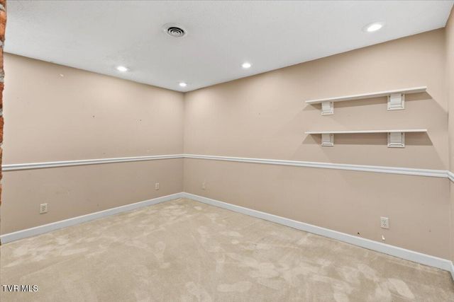 1857 Greenbriar Circle, Elizabethton, TN 37643