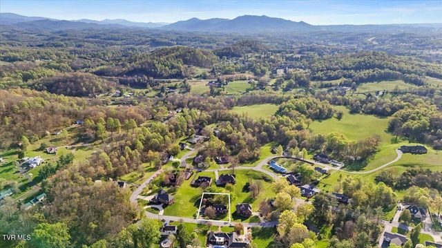 1857 Greenbriar Circle, Elizabethton, TN 37643