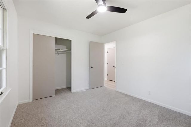 10420 Palmer Avenue, Kansas City, MO 64134