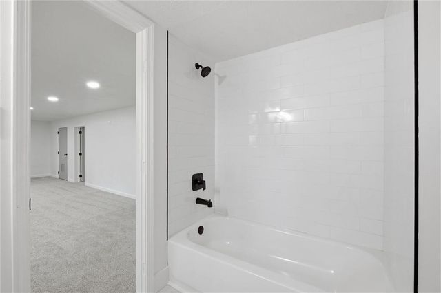 10420 Palmer Avenue, Kansas City, MO 64134