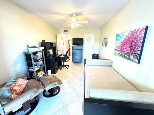 4004 Newport G 4004, Deerfield Beach, FL 33442