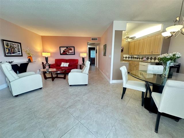 4004 Newport G 4004, Deerfield Beach, FL 33442