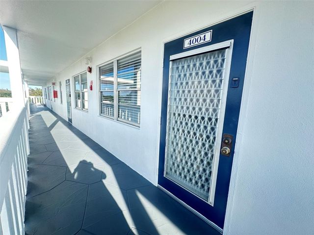 4004 Newport G 4004, Deerfield Beach, FL 33442