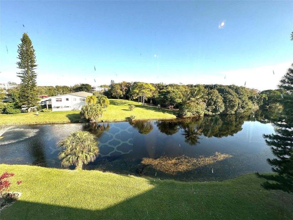 4004 Newport G 4004, Deerfield Beach, FL 33442