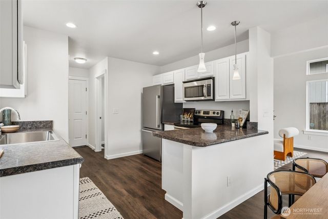 17902 110th Street Ct E, Bonney Lake, WA 98391