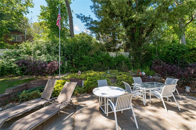 22 Vine Street, Centereach, NY 11720