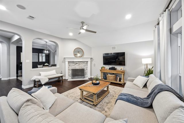 8020 Prentiss Drive, Mckinney, TX 75071