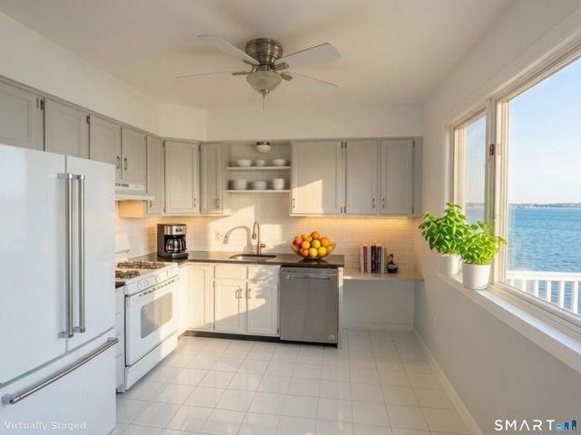 27 Bayview Place 6, West Haven, CT 06516