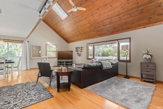 17525 Auten Road, Granger, IN 46530