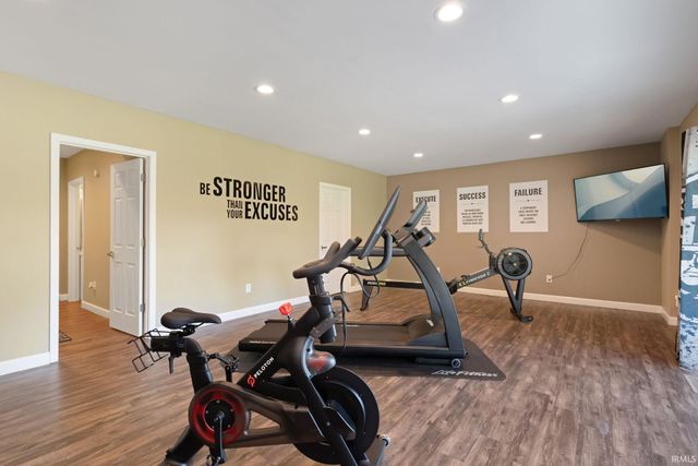 17525 Auten Road, Granger, IN 46530