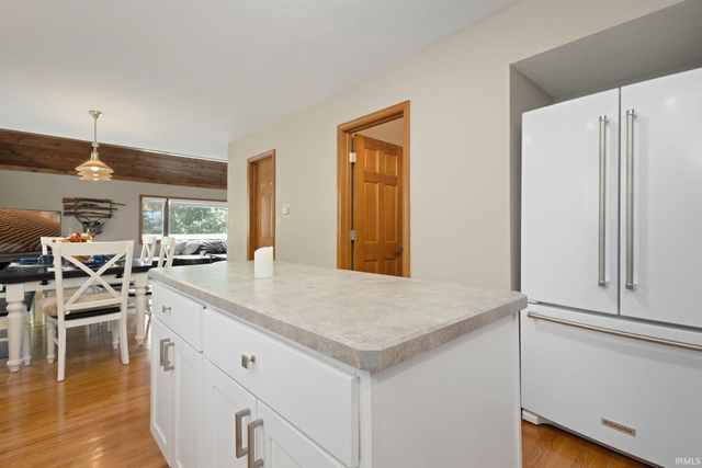 17525 Auten Road, Granger, IN 46530