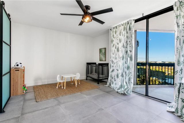 2425 Presidential Way 1101, West Palm Beach, FL 33401