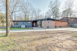 5620 Country Club Avenue, Fort Smith, AR 72903