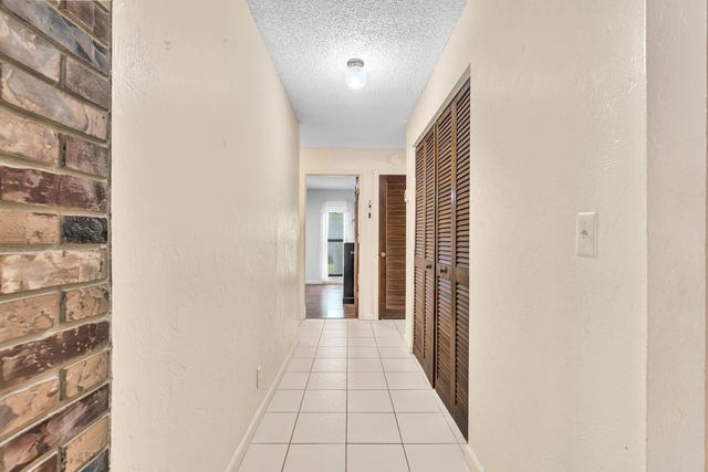 175 NW 84th Way, Coral Springs, FL 33071