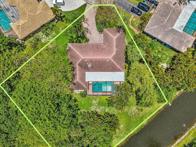 175 NW 84th Way, Coral Springs, FL 33071