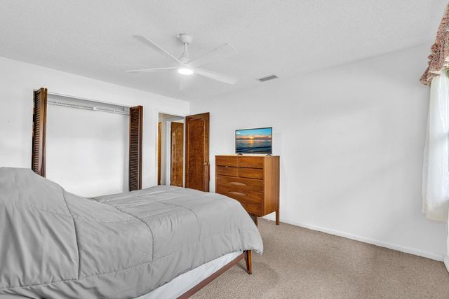 175 NW 84th Way, Coral Springs, FL 33071