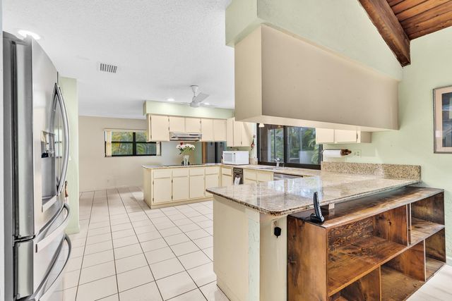 175 NW 84th Way, Coral Springs, FL 33071