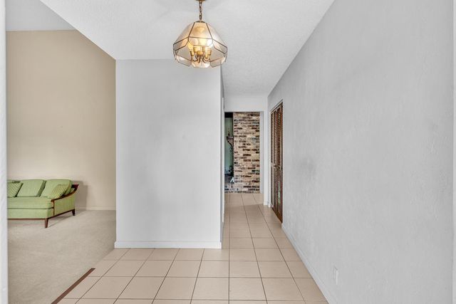 175 NW 84th Way, Coral Springs, FL 33071