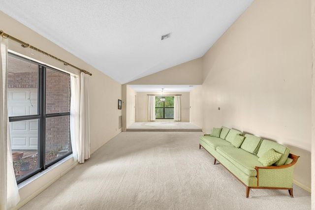 175 NW 84th Way, Coral Springs, FL 33071