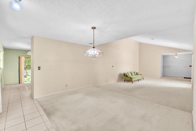 175 NW 84th Way, Coral Springs, FL 33071